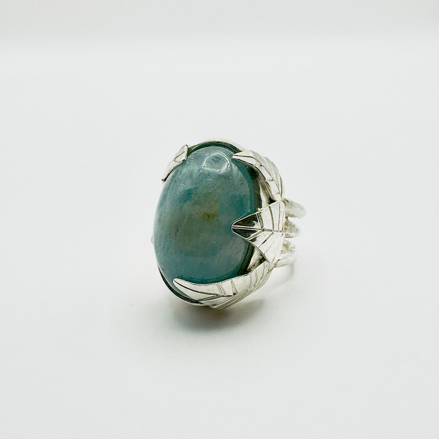 Anillo Hojas