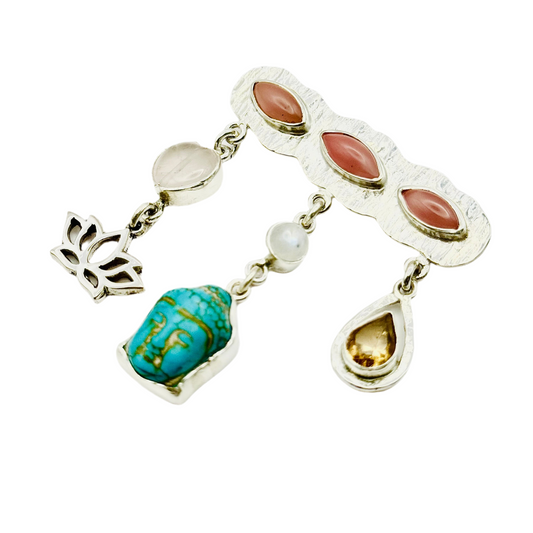 Broche Buda